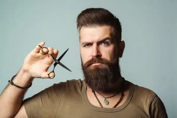 Maîtriser l’art de la taille de moustache : conseils et techniques