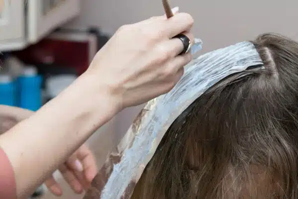 Balayage caramel : la tendance en colorations pour cheveux